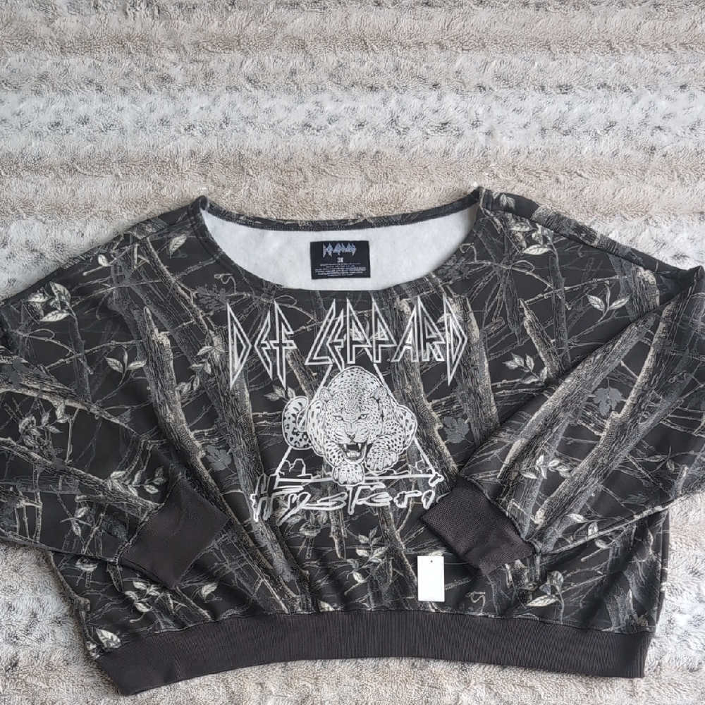 Def Leppard Cropped Hysteria Sweatshirt